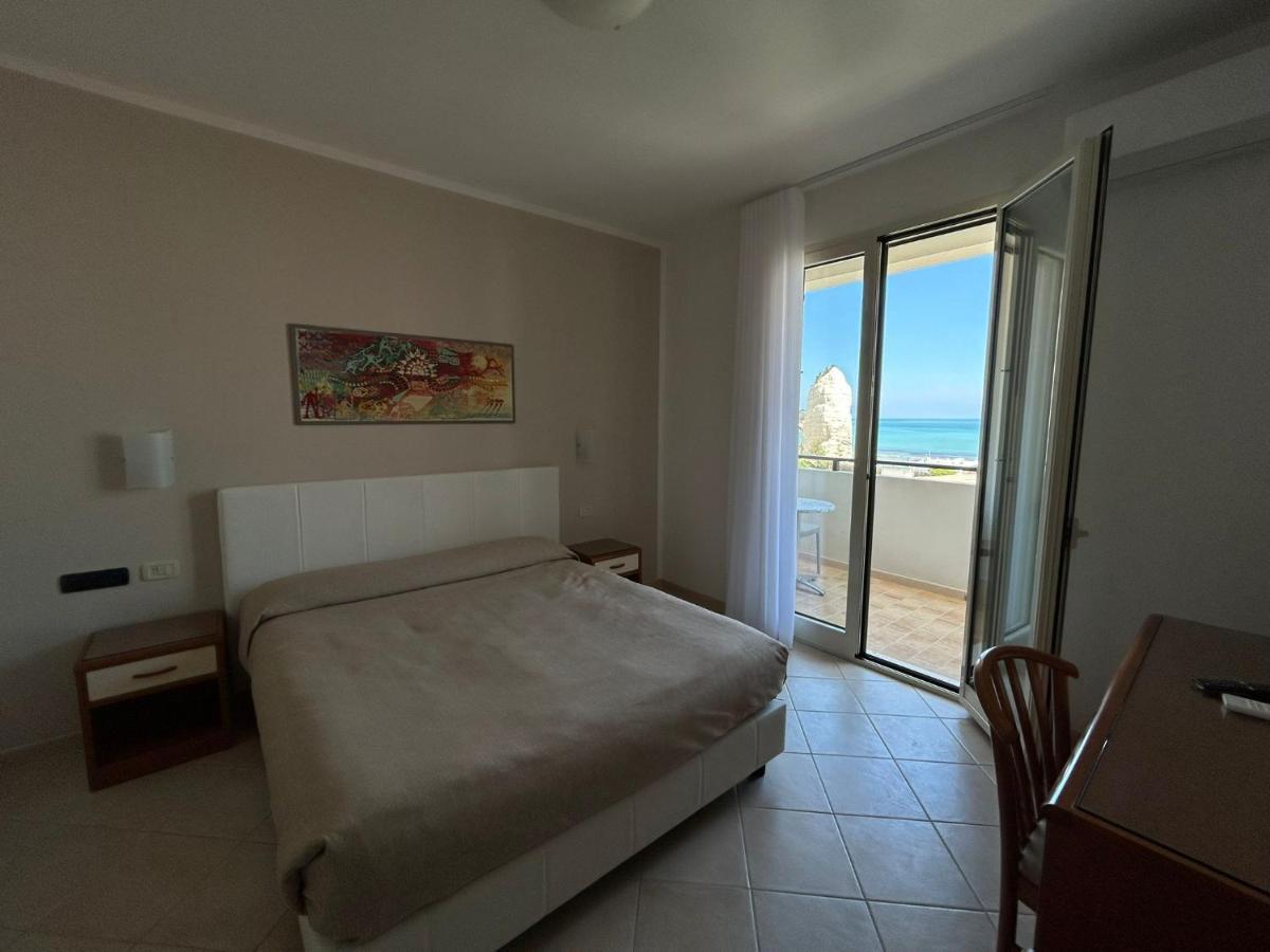 Bikini Hotel Vieste Luaran gambar